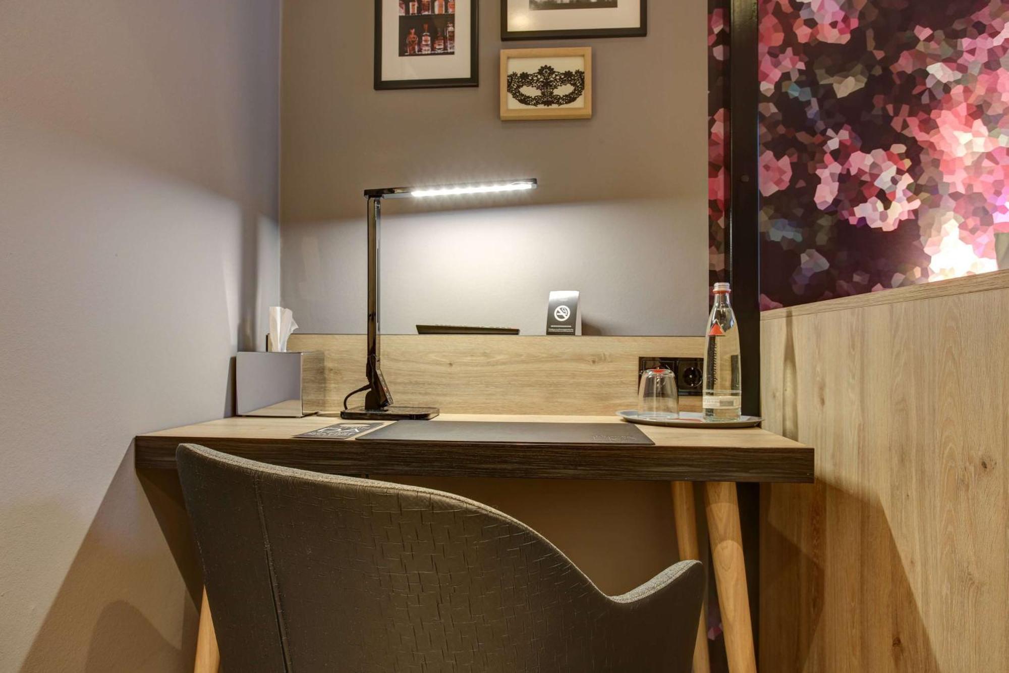 Vienna House Easy By Wyndham Hamburg City Buitenkant foto