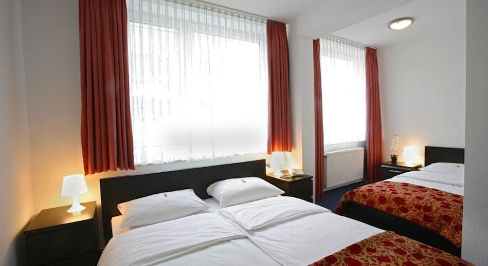 Vienna House Easy By Wyndham Hamburg City Buitenkant foto